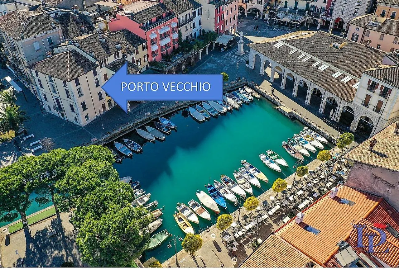 代森扎诺-德尔加达Desenzanoloft Porto Vecchio公寓 0*, 代森扎诺-德尔加达 意大利