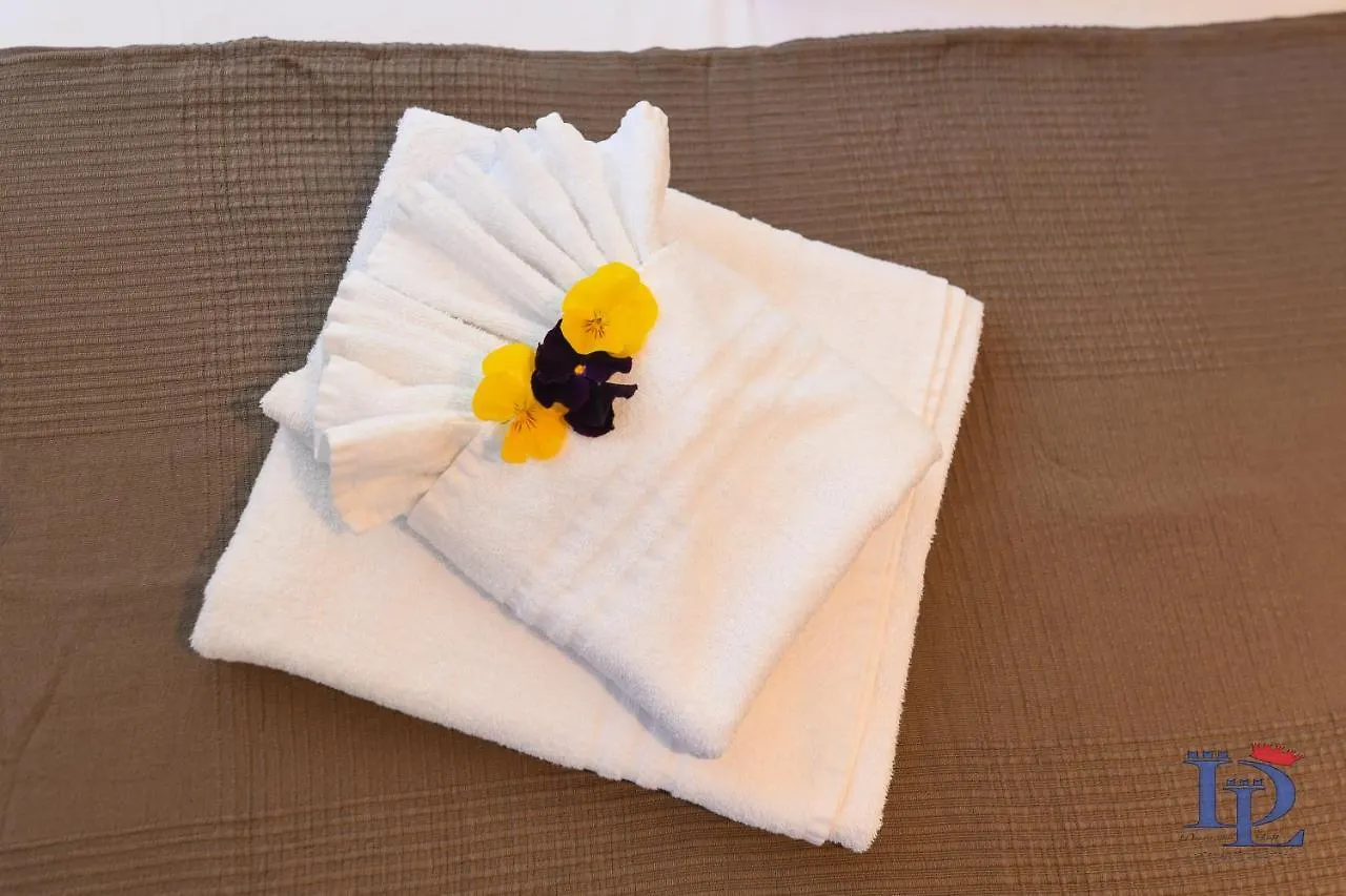Desenzanoloft Porto Vecchio Lejlighed Desenzano del Garda